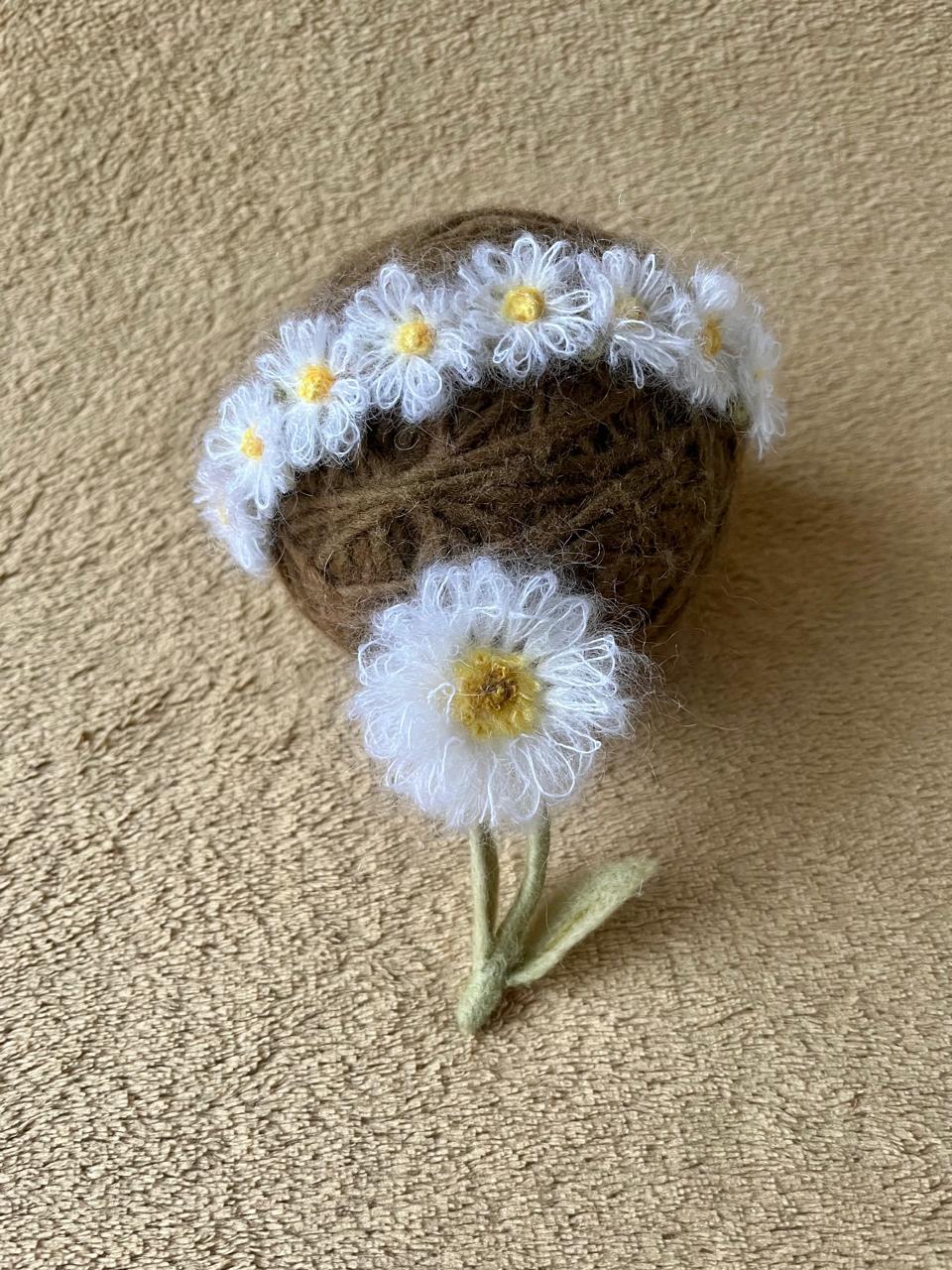 Slow Art Baby prop newborn photo 15