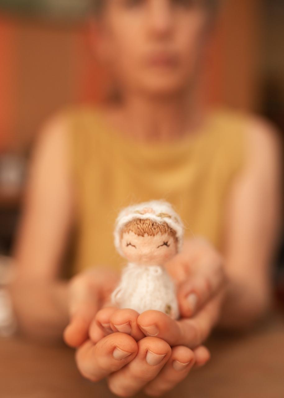 Slow Art Baby prop newborn photo 1