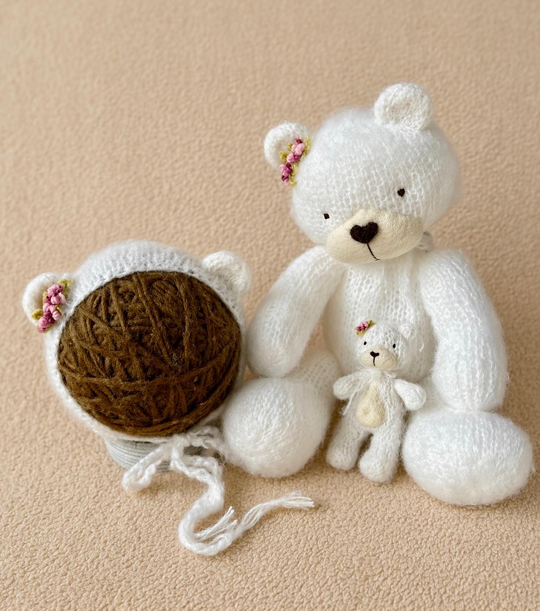 Slow Art Baby prop newborn photo 24