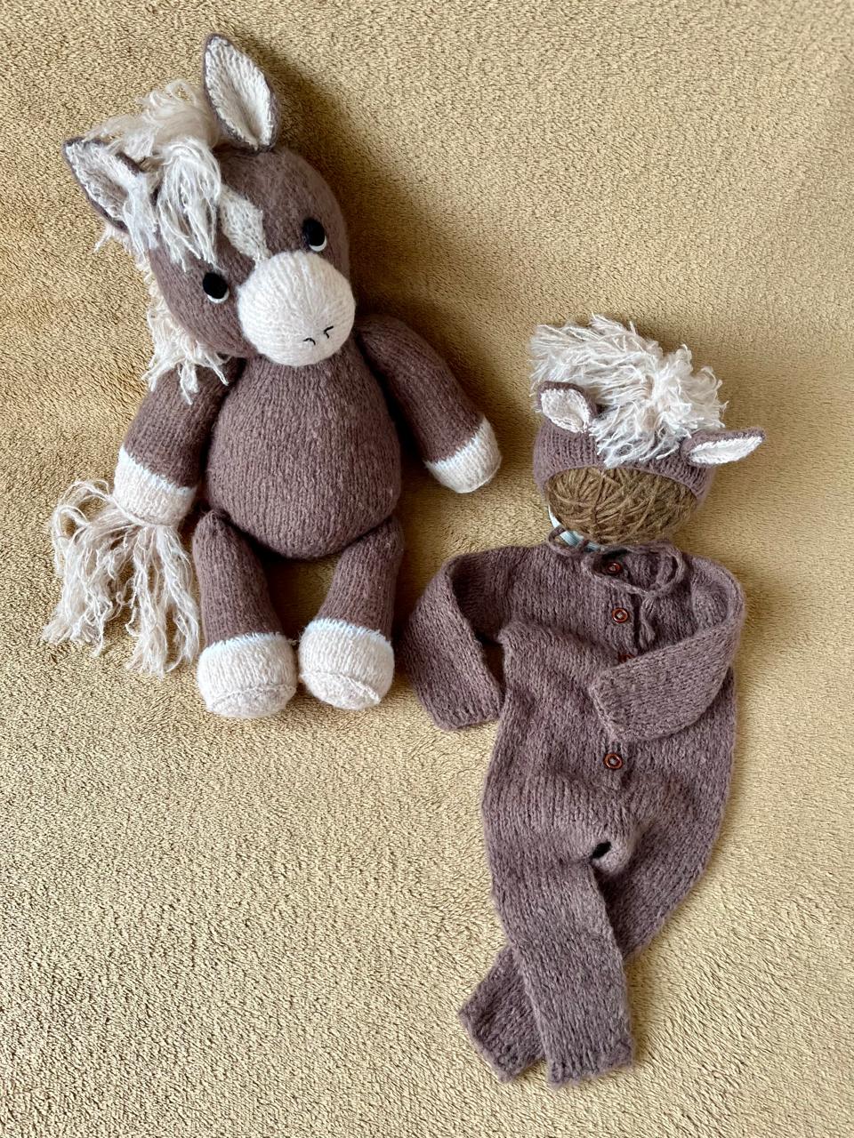 Slow Art Baby prop newborn photo 25