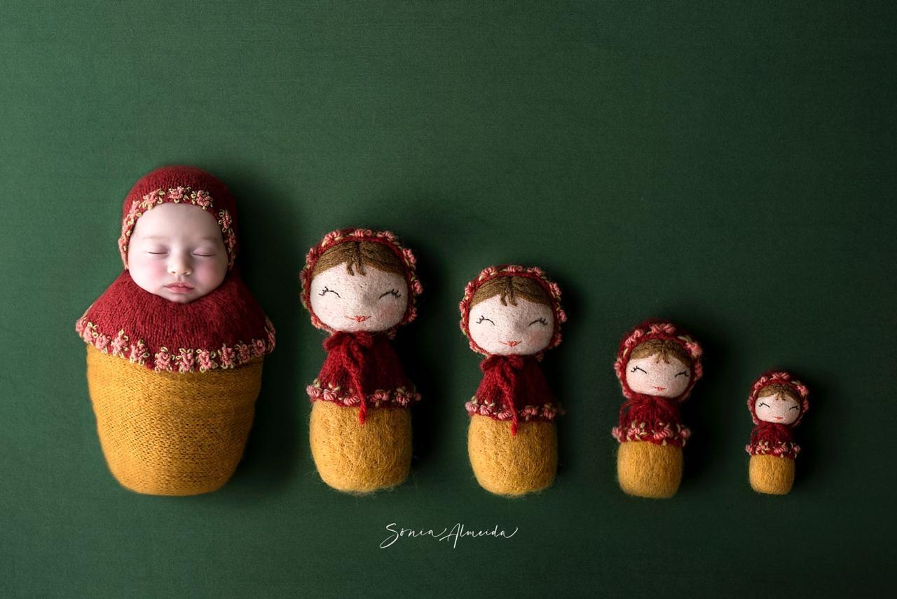 Slow Art Baby prop newborn photo 52
